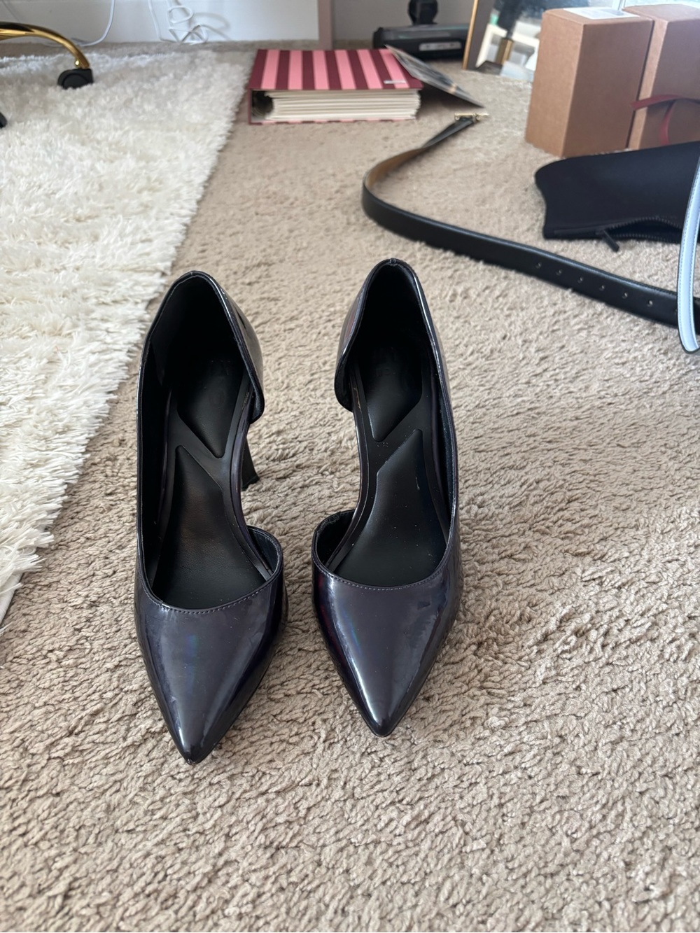 Women’s Pointed Toe D’Orsay Pumps in Dark Iridescent Black